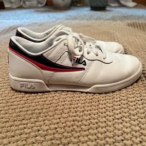 Women’s Fila Original Fitness Shoes. Size 8.5